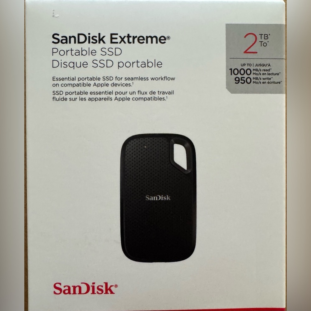 SanDisk 2TB Extreme Portable SSD, 1,000Md/s(950Mb/s) SDSSDE62-2TOO-GAO-Black,NEW